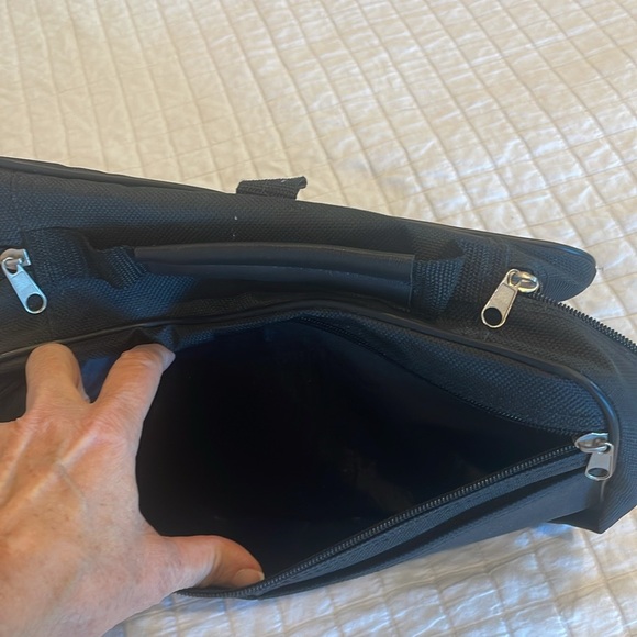 Cosmetic toiletry travel organizer double zipper compartments pockets hanger - Picture 4 of 11